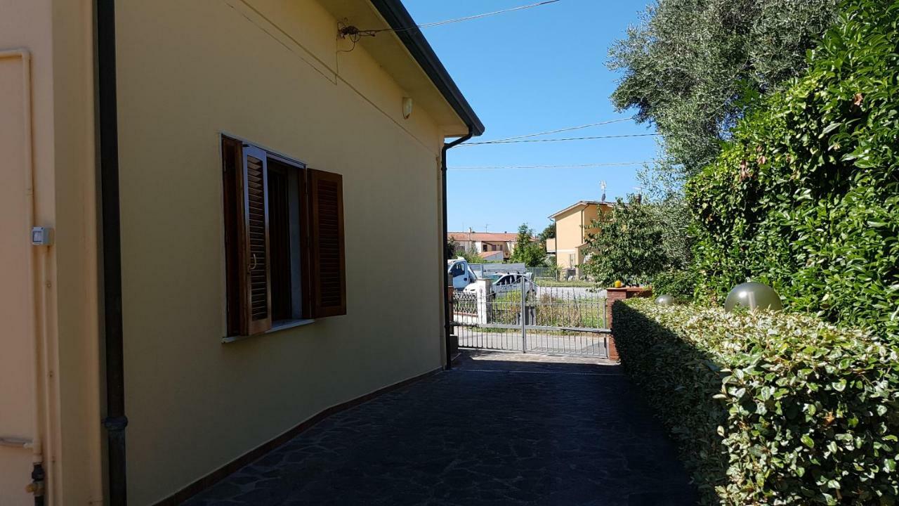 Casa Magnolia Villa Arena Metato Luaran gambar